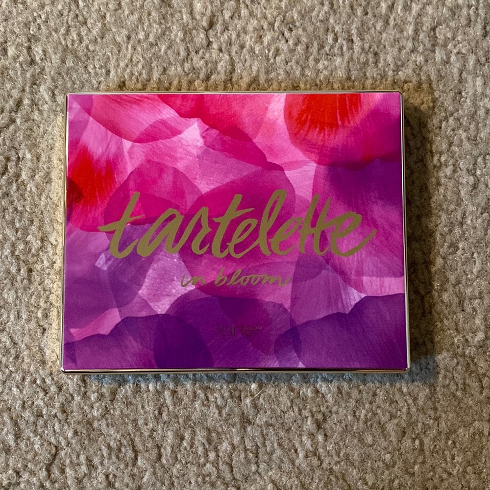Tarte eyeshadow palette